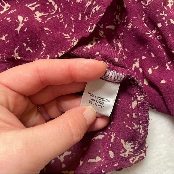 CONVERSE One Star Plum Button Pintuck Blouse M - Picture 8 of 13